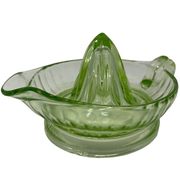 30s Juicer Citrus Reamer UV Reactive Vaseline Uranium Depression Era Glass - Picture 9 of 13